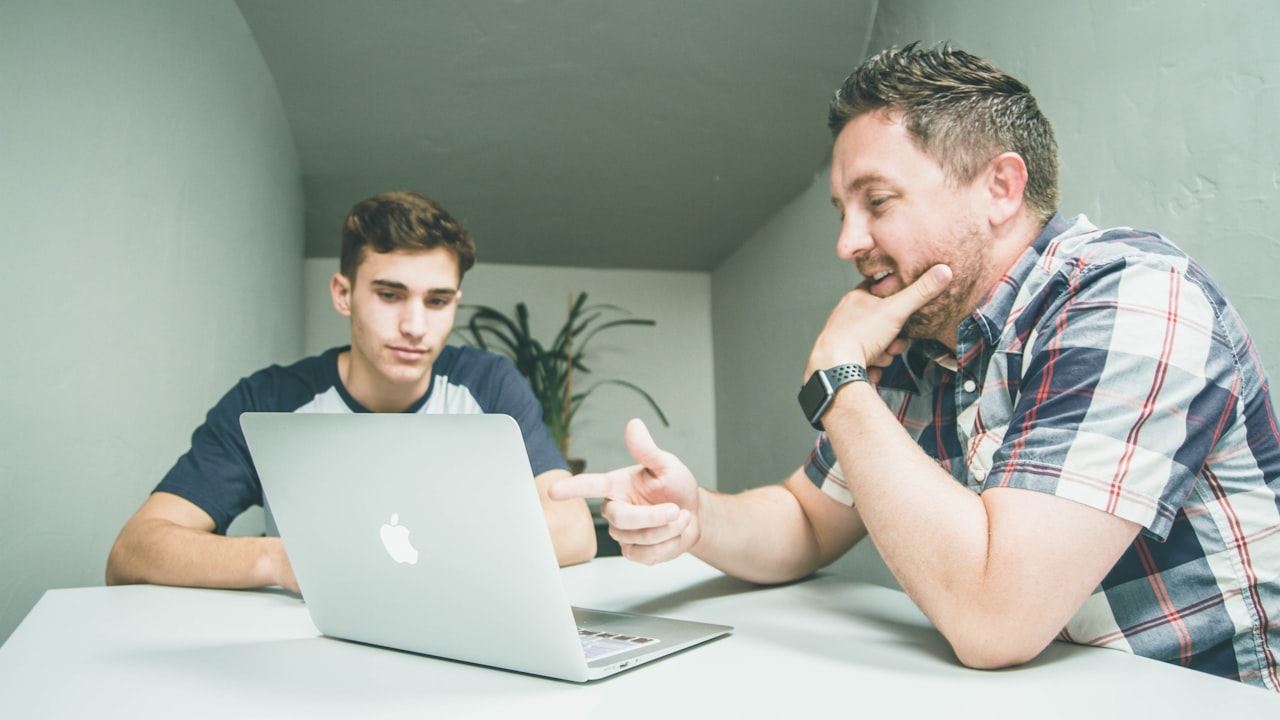 How to Assess Junior vs Senior Developers